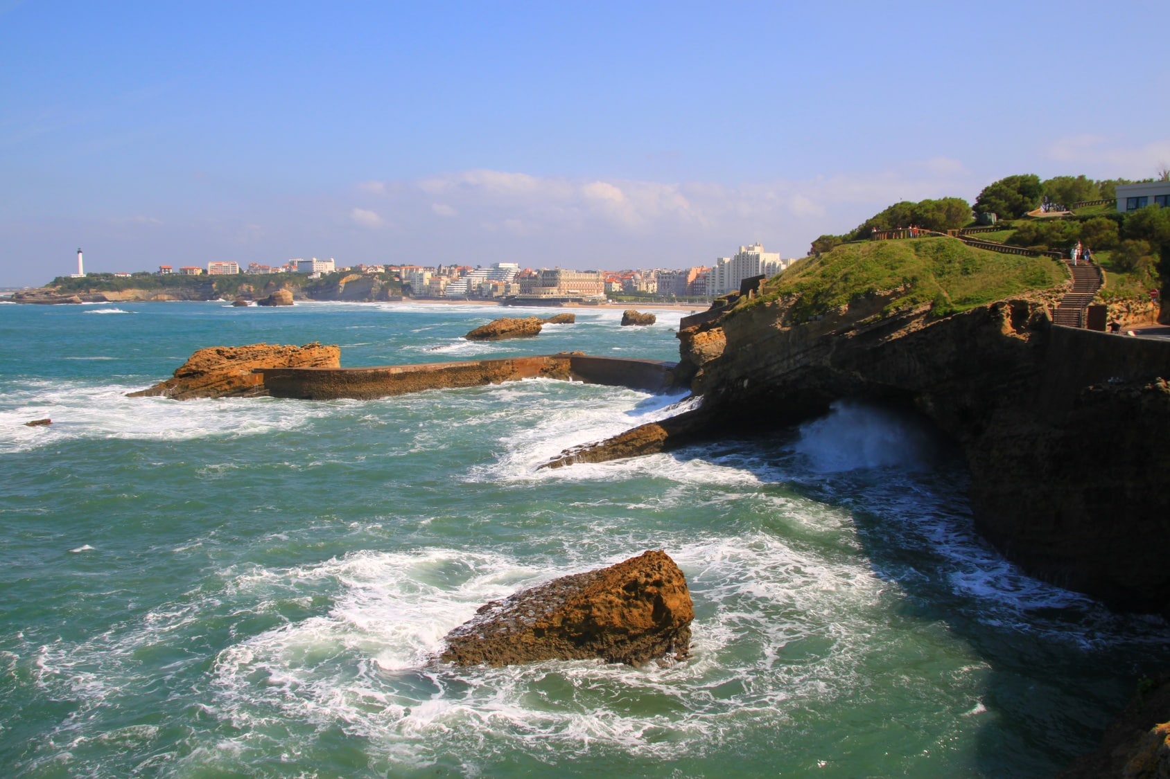 lieu de rencontre pays basque